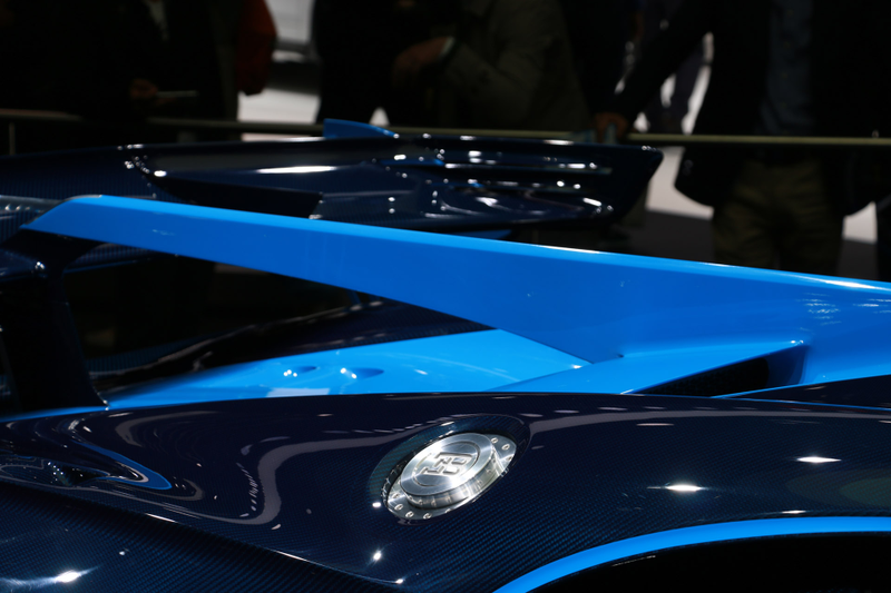 Illustration for article titled Bugatti's Awesome Virtual Concept Looks Real Enough To Race Offline